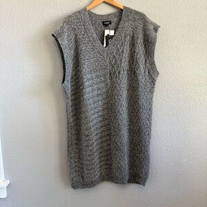 Gigio Knit Sweater Vest Tunic‎ Size Large NWT